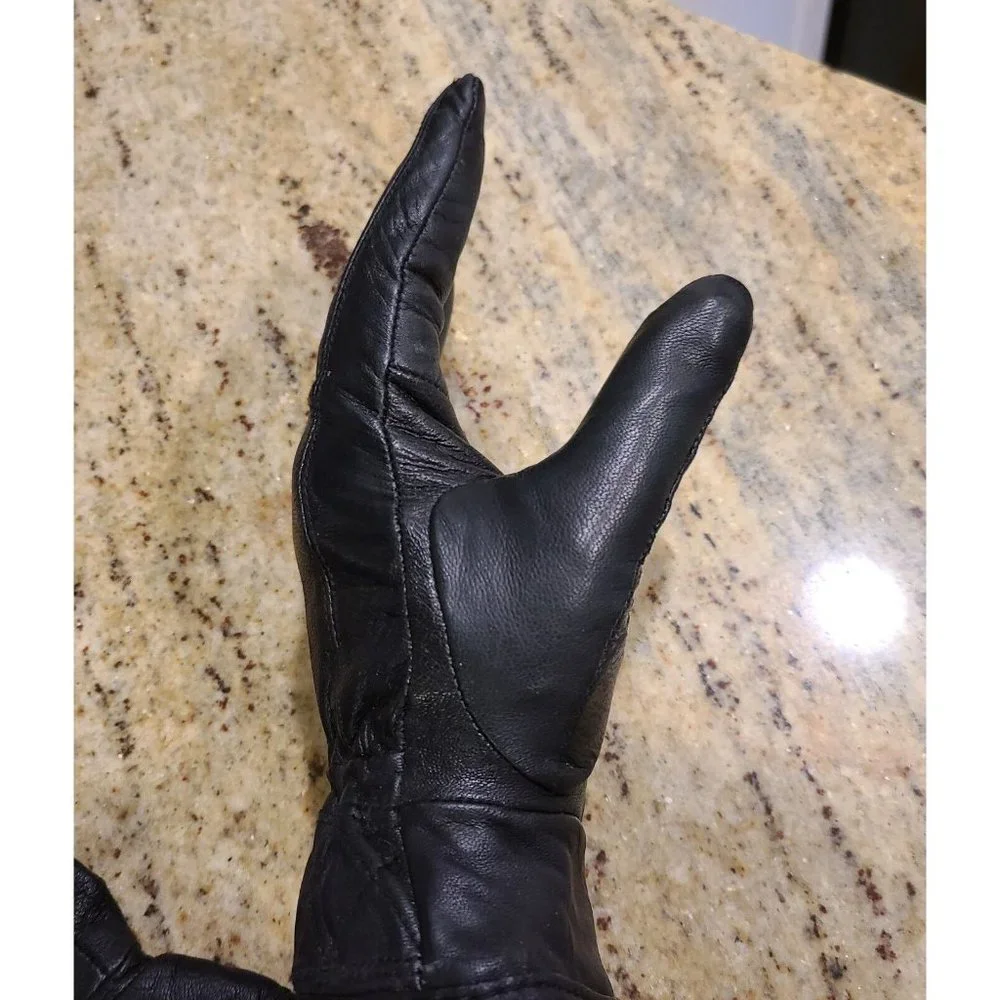 Thinsulate Insulation Women's Size L Black Soft Leather Quilted 40 Gram Biker